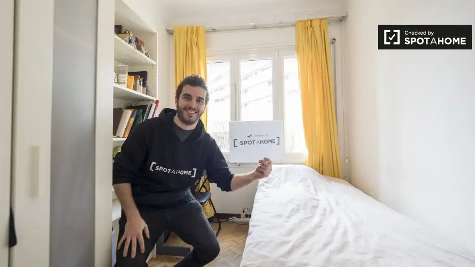 Zimmer in Sarrià