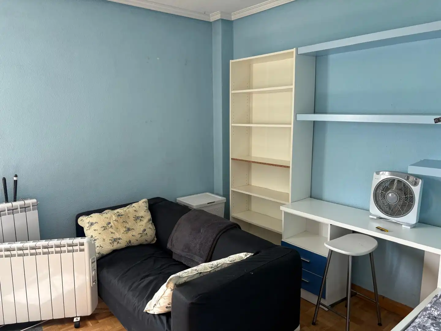 Bedroom of Flat for sale in San Lorenzo de El Escorial  with Heating, Parquet flooring and Storage room