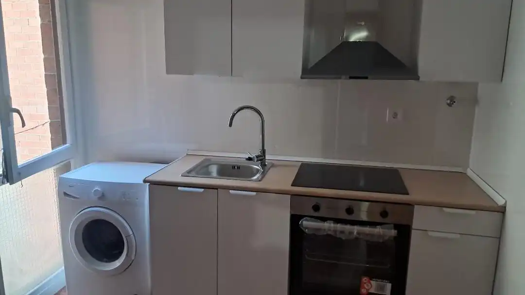 Piso con ascensor en venta en Avenida de Madrid 35, imagen 2