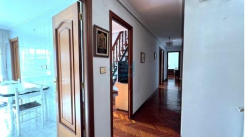 Foto 2 de Piso en venta en Posío, Ourense Capital