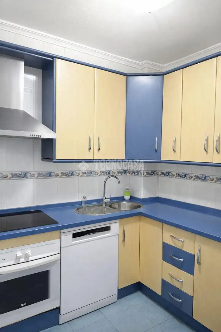 Kitchen of Detached homes for sale in Sevilla  with Air Conditioner and Terrace