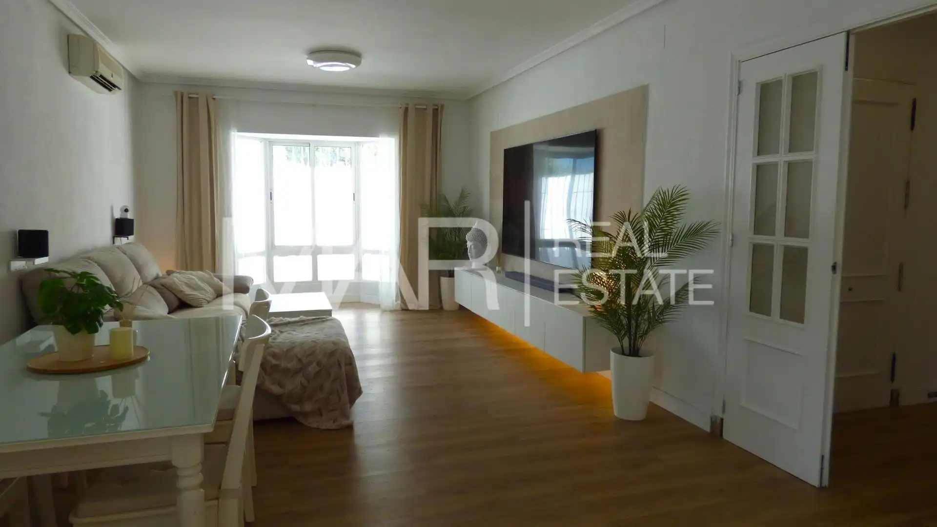 Living room of Houses for sale in Chiclana de la Frontera