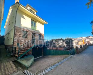 Exterior view of House or chalet for sale in Tapia de Casariego  with Heating, Private garden and Parquet flooring