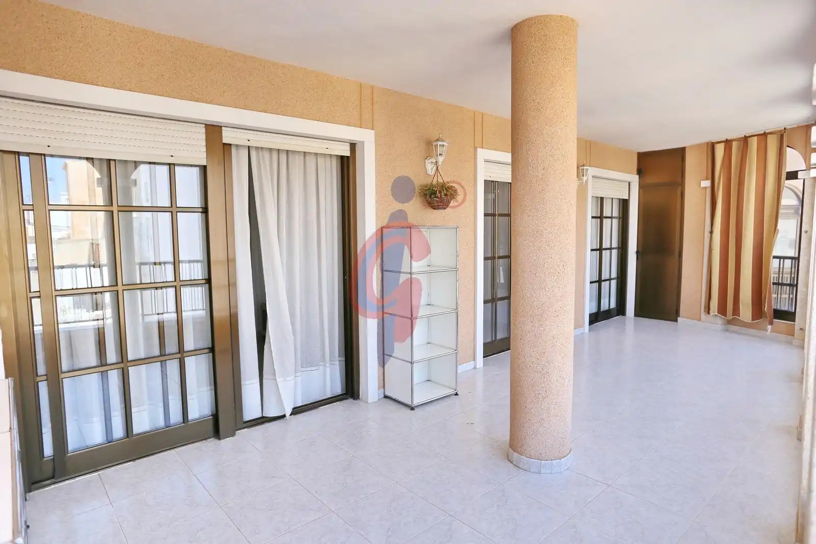 Apartments for sale in Guardamar del Segura  with Air Conditioner, Terrace and Furnished