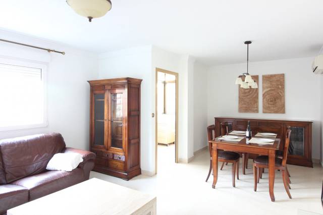 Piso en Alquiler en Calle marques de san juan en Barrio de Campanar