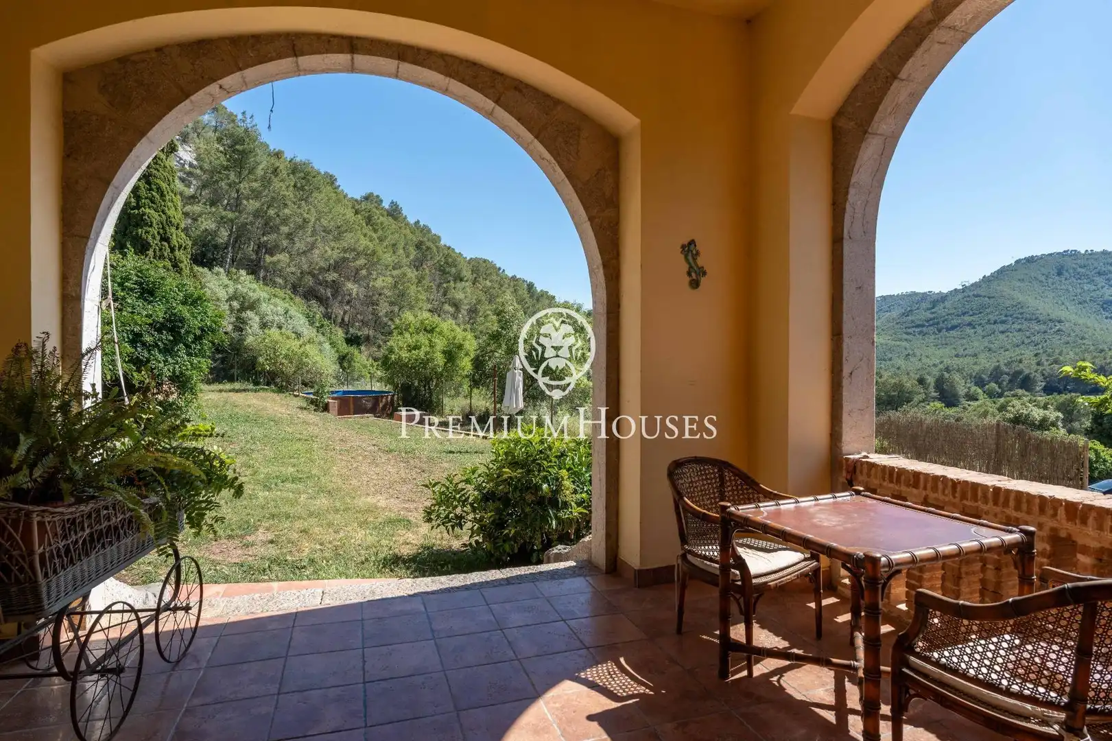 Terrassa de Finca rústica en venda en Sant Pere de Ribes amb Calefacció i Jardí privat