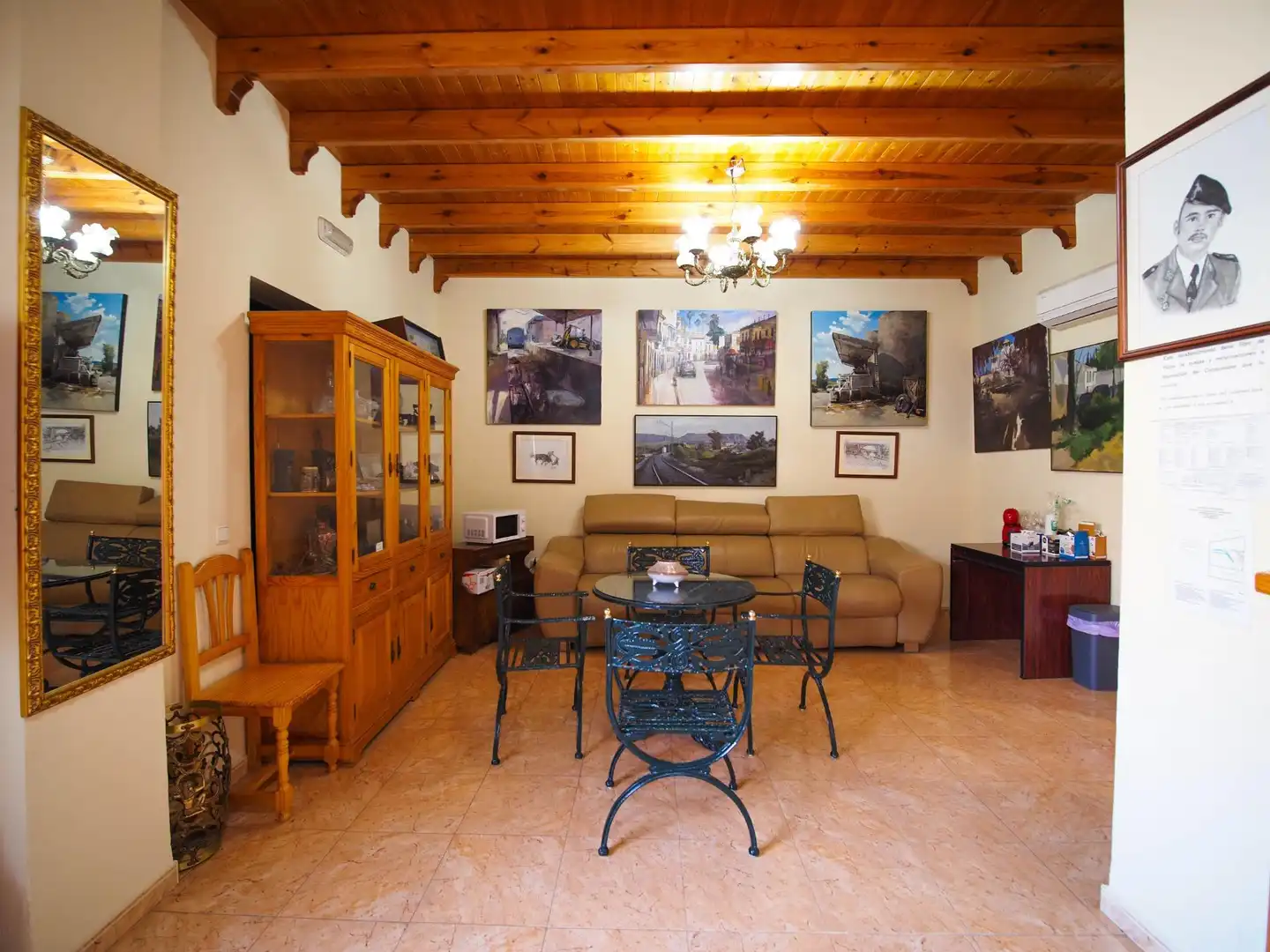Wohnzimmer von Gebäude zum Verkauf in Pizarra