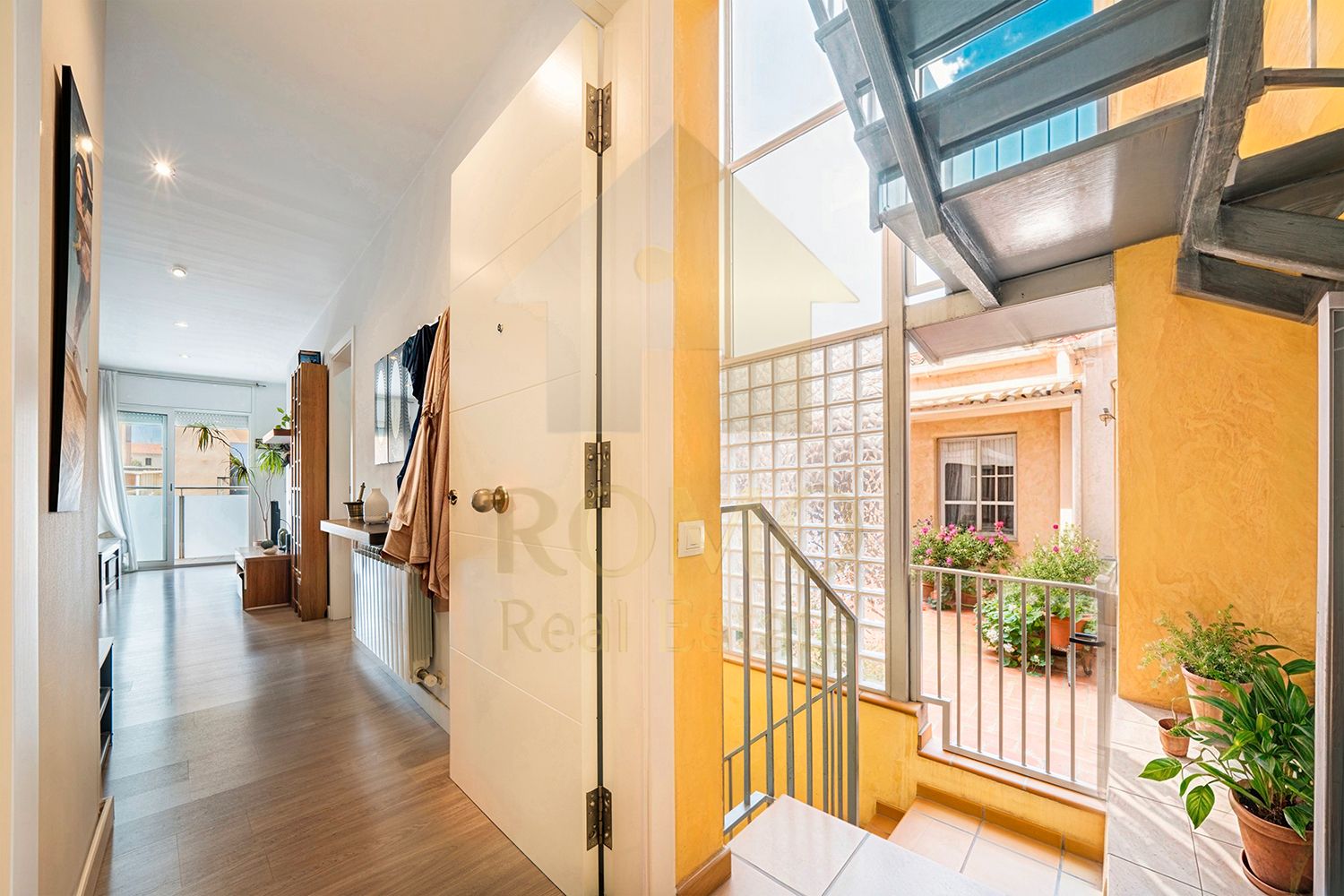 Flat for sale in Sant Boi de Llobregat  with Air Conditioner, Heating and Parquet flooring