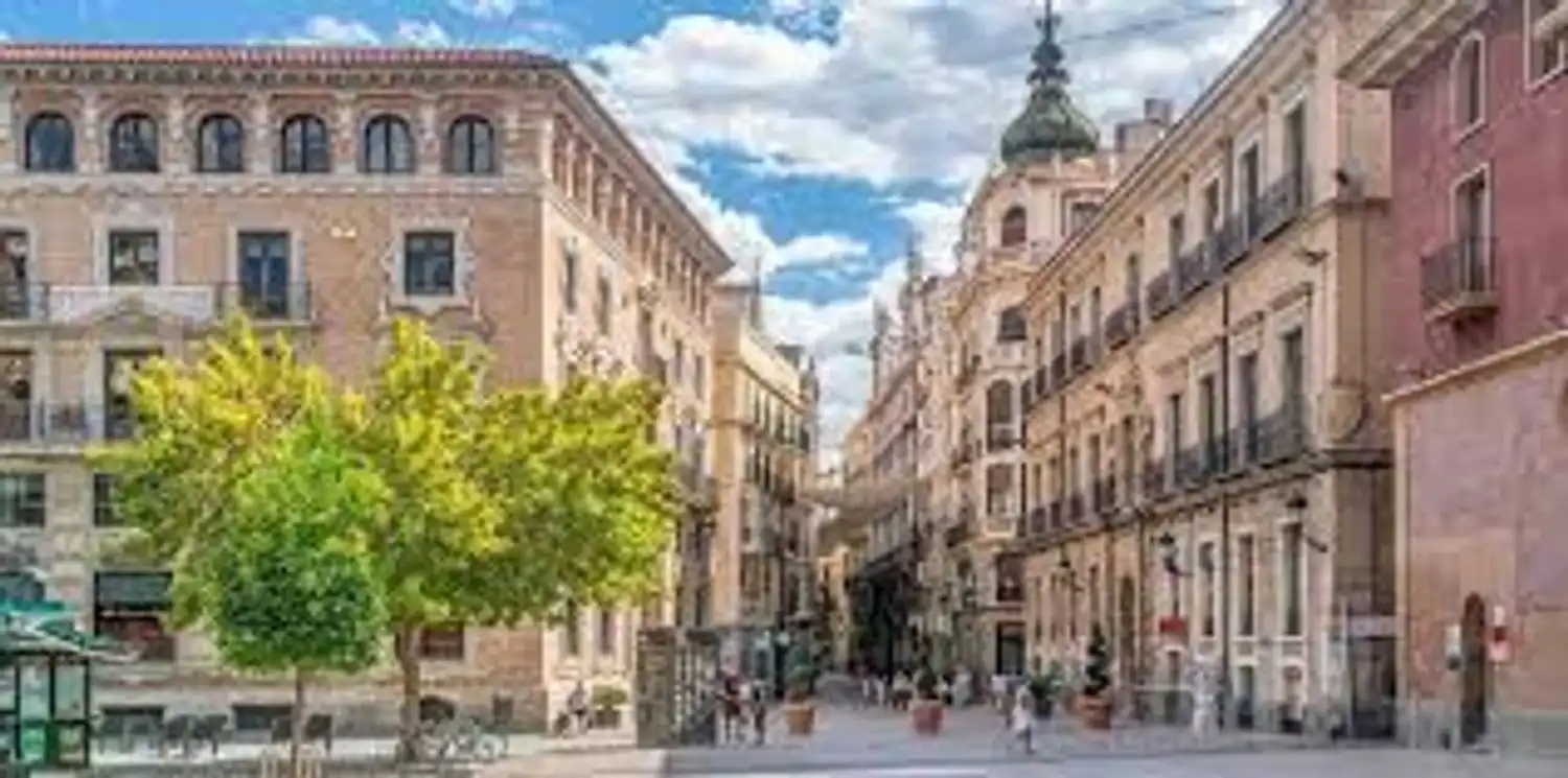 Vista exterior de Edifici en venda en Murcia