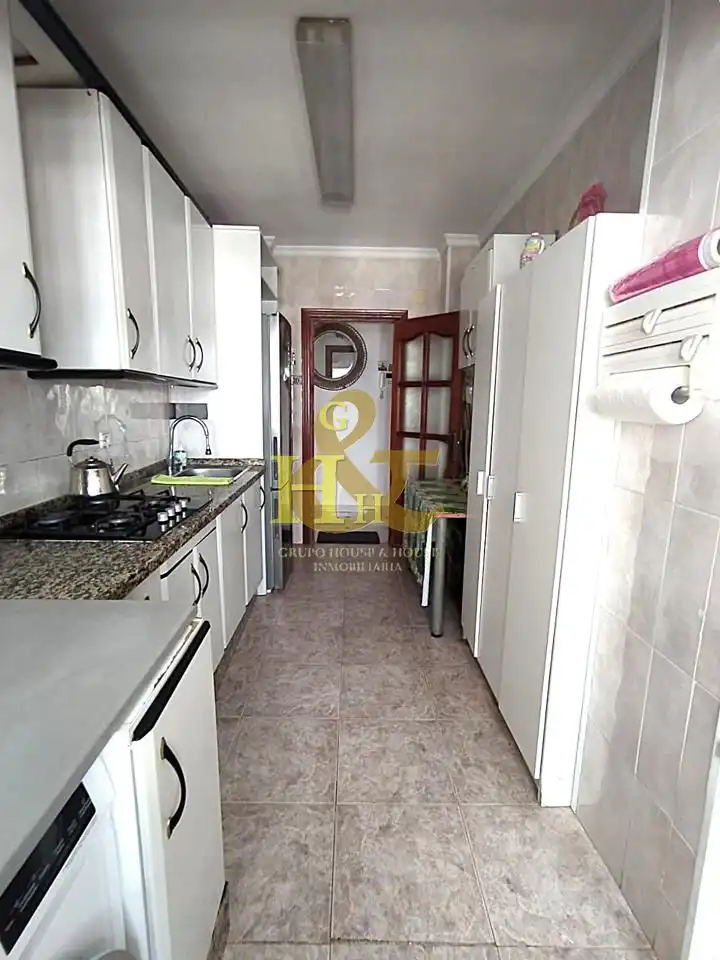 Appartamento con ascensore in vendita a La Plata, imagen 9