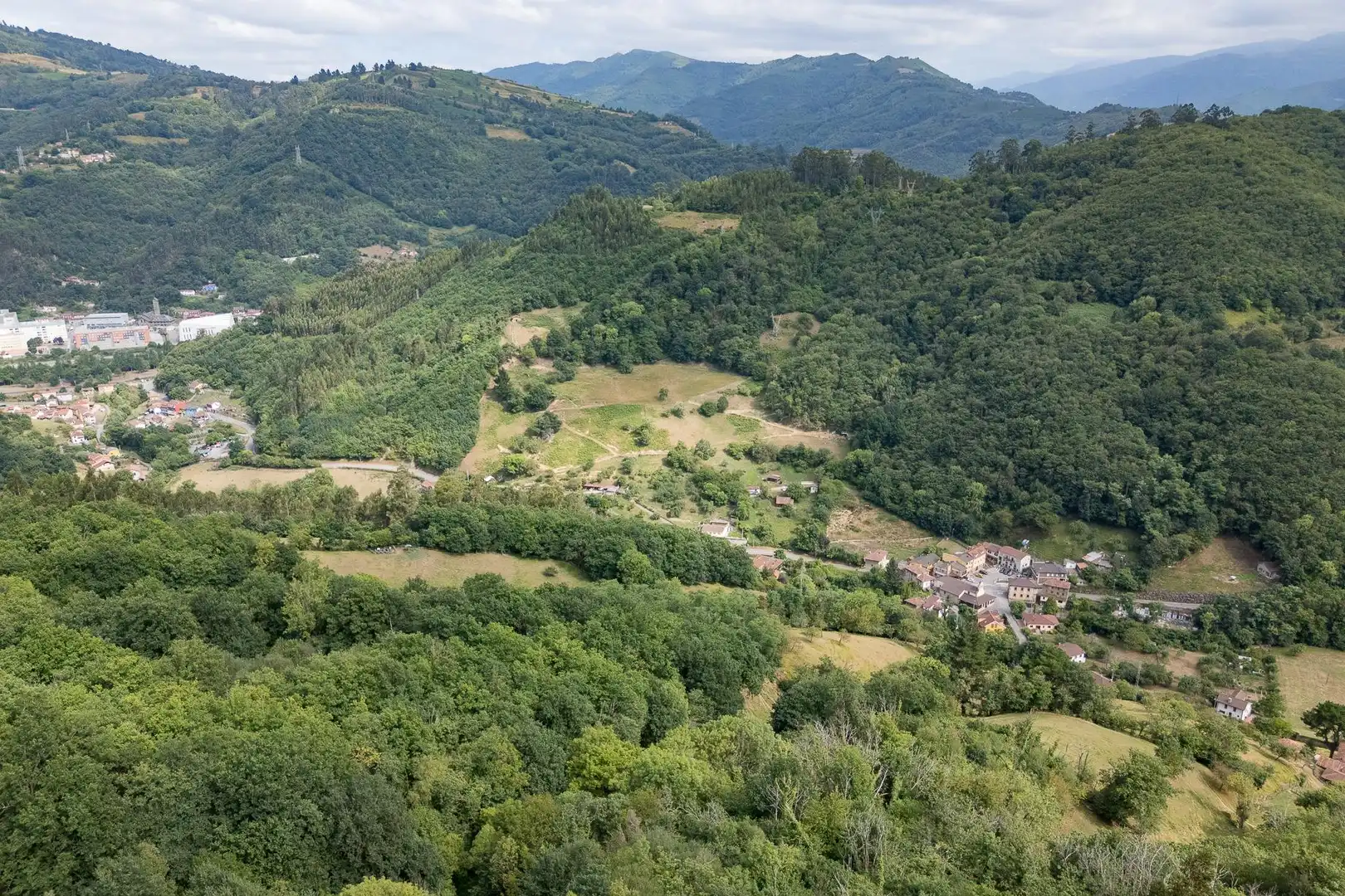 Vista exterior de Finca rústica en venda en Mieres (Asturias)