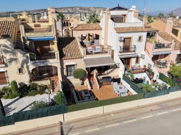Bungalow amb jardí en venda a N/A