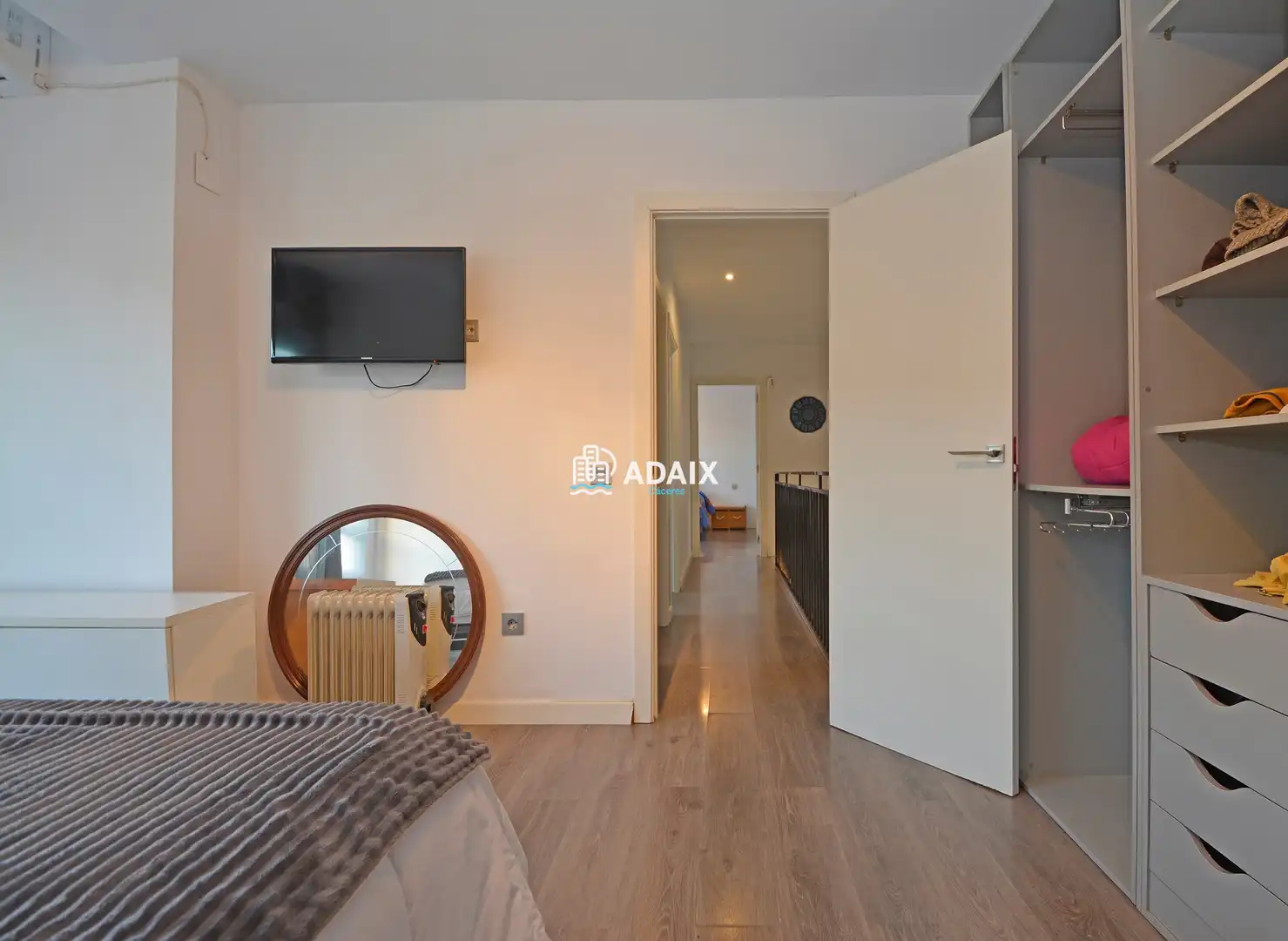 Dormitori de Casa o xalet en venda en Cáceres amb Aire condicionat i Calefacció
