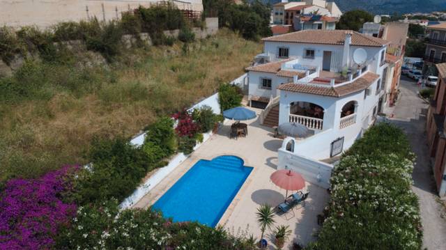 Casa-chalet en Venta en Orba