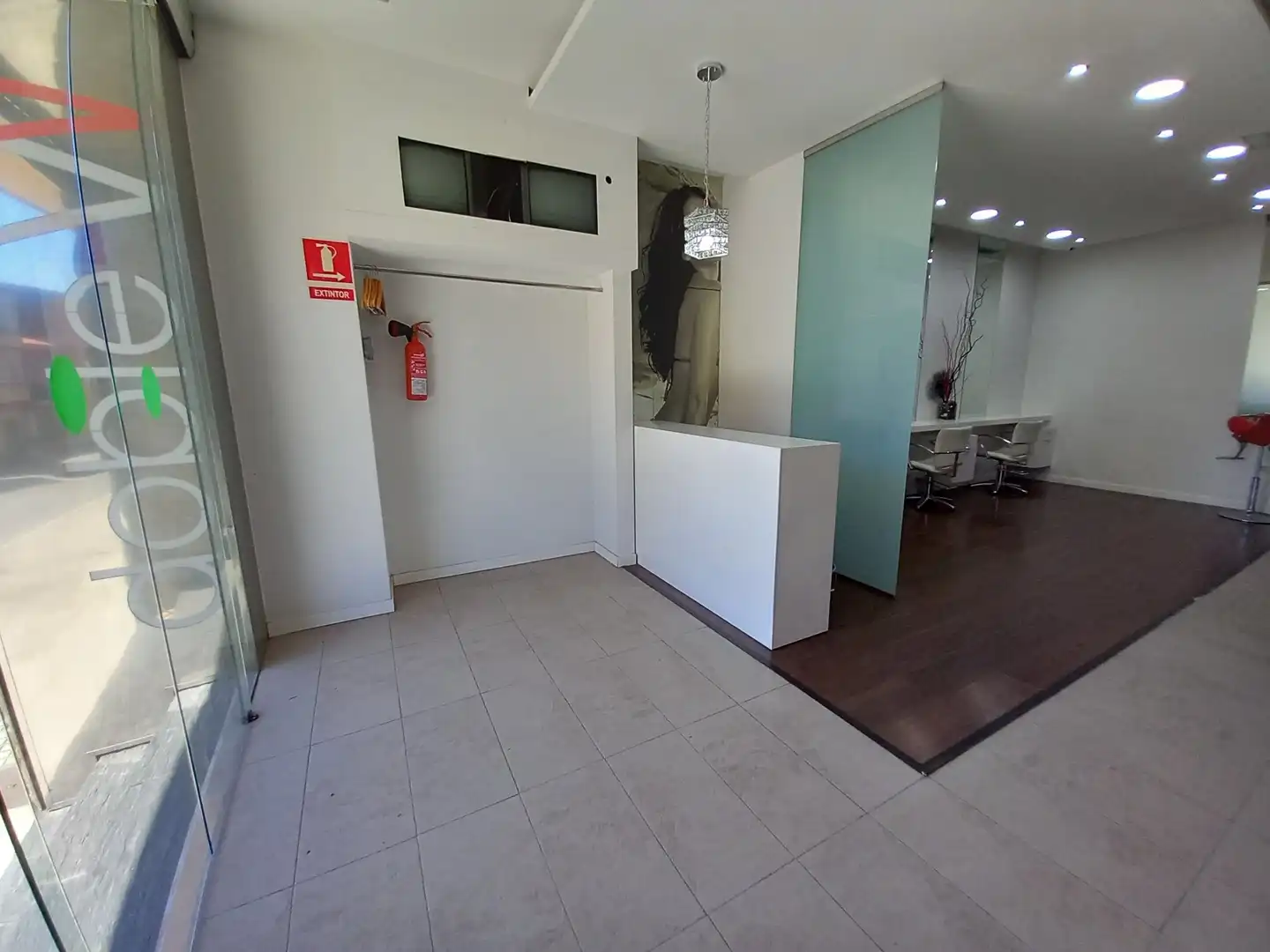 Commercial properties for sale in Ribeira  with Air Conditioner and Furnished