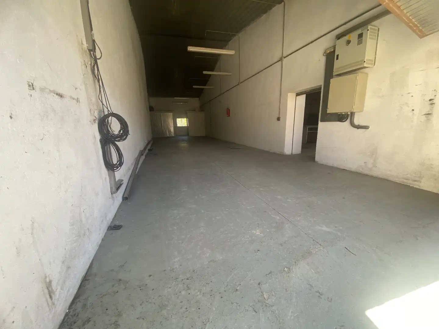 Nave industrial en venta en Villamuriel de Cerrato