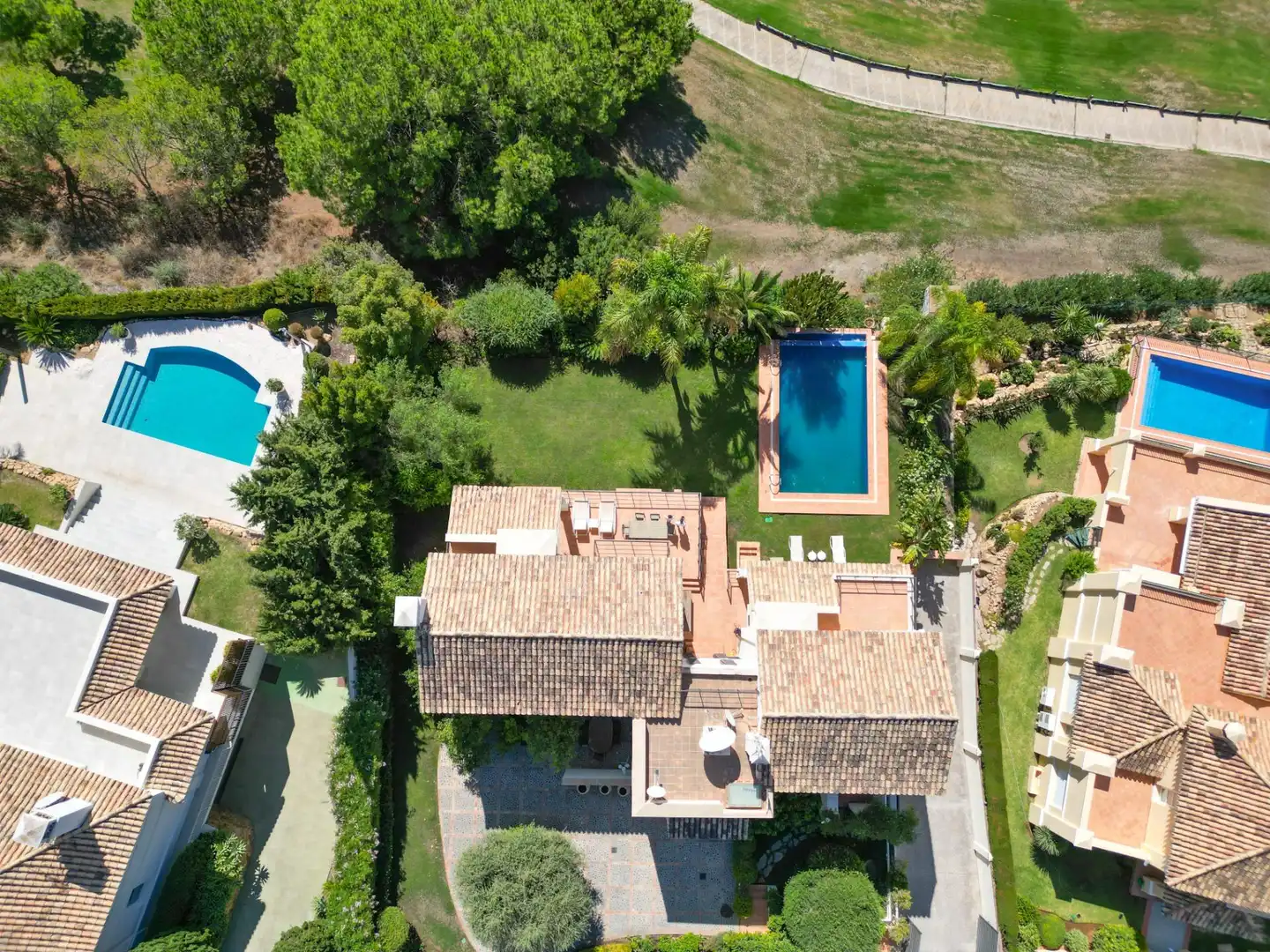 Xalet amb piscina en venda a San Pedro de Alcántara, imagen 4