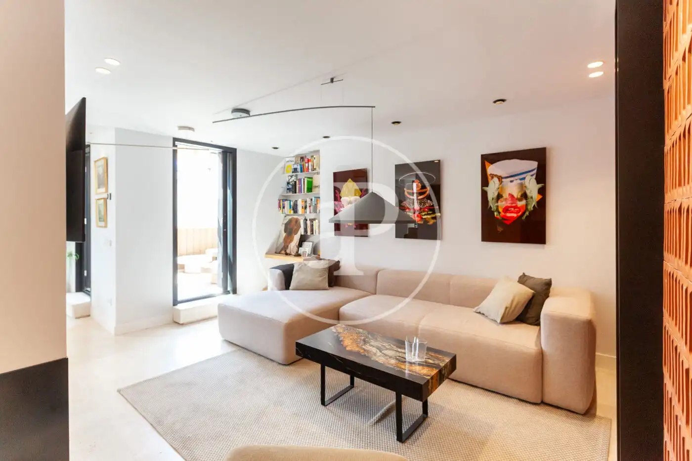 Living room of Flat for sale in Madrid  with Air Conditioner, Heating and Terrace