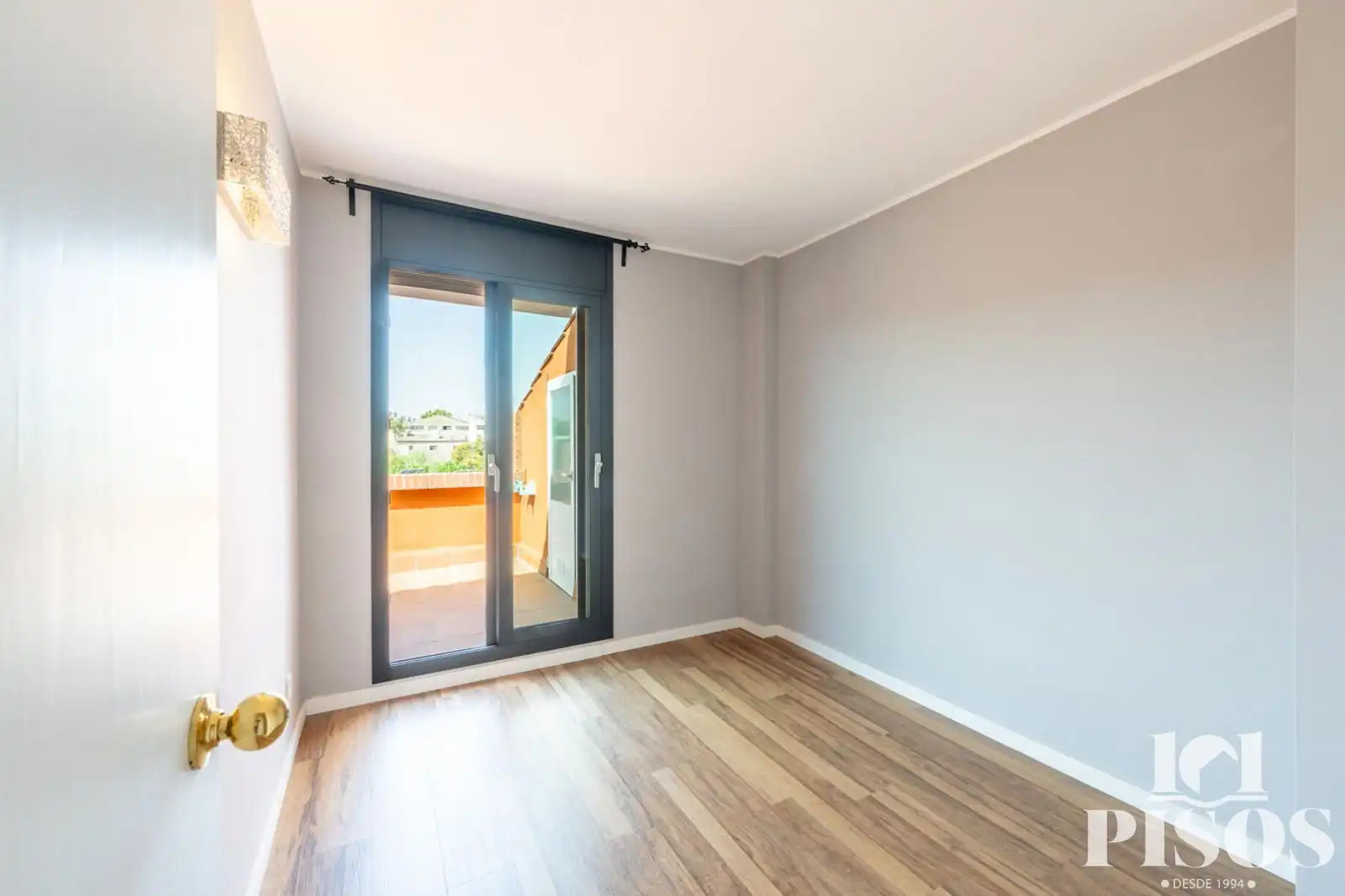 Dormitori de Àtic en venda en Rubí amb Aire condicionat, Calefacció i Parquet