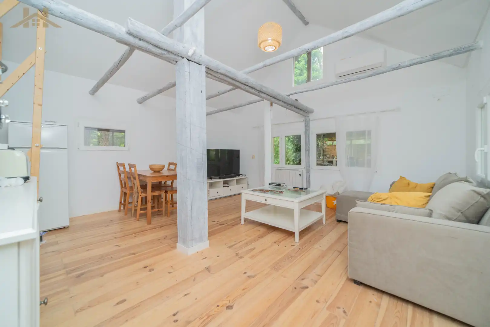 Living room of Houses for sale in Cadalso de los Vidrios  with Air Conditioner, Heating and Private garden