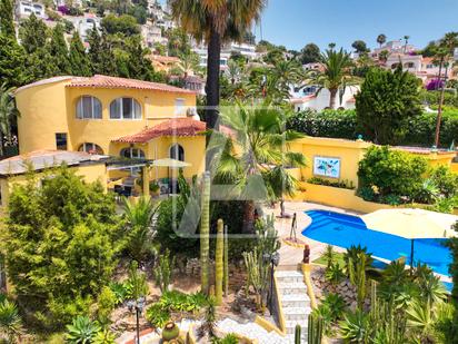 Vista exterior de Casa o xalet en venda en Benissa amb Aire condicionat, Calefacció i Jardí privat