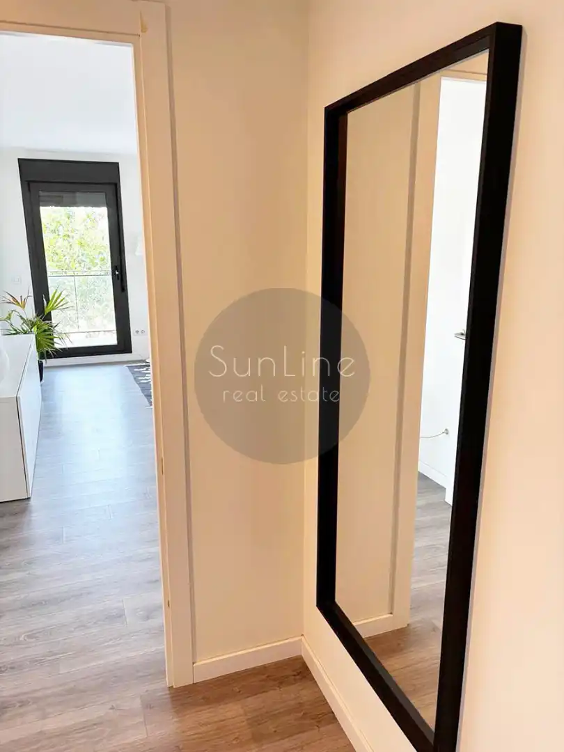 Exterior view of Flat for rent in Valencia  with Air Conditioner, Terrace and Furnished