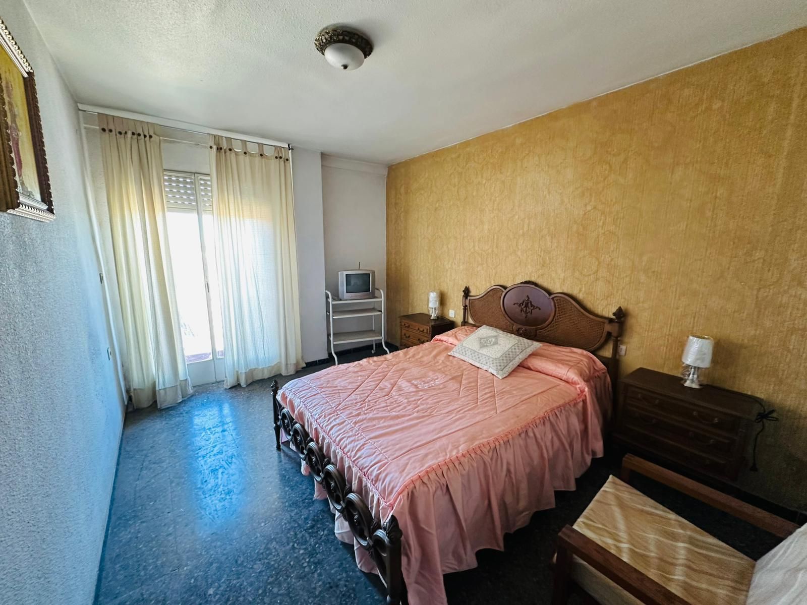 Habitación de Piso en venta en  Valencia Capital con Balcón