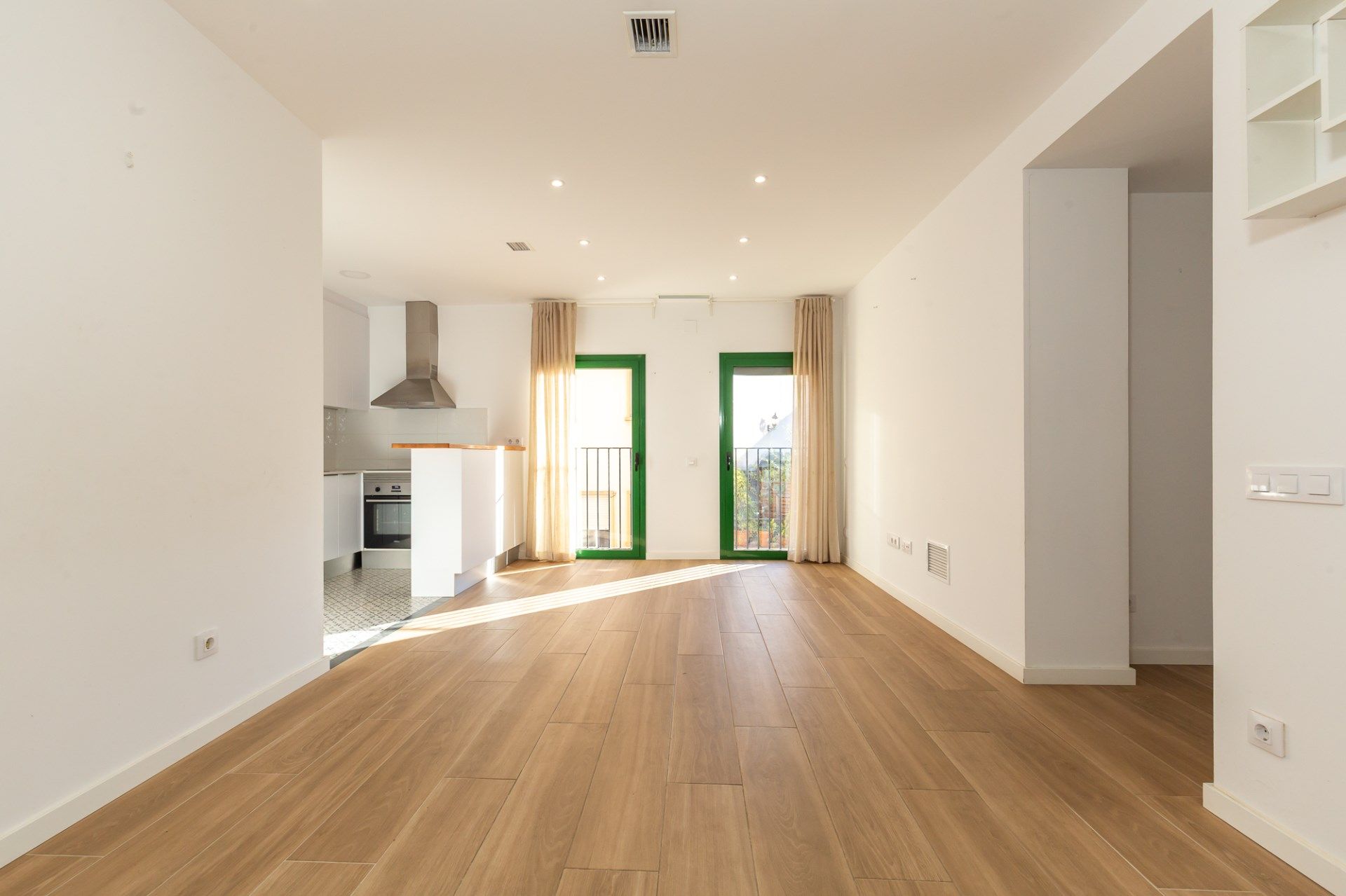 Sala d'estar de Dúplex en venda en Sant Cugat del Vallès amb Aire condicionat, Calefacció i Traster