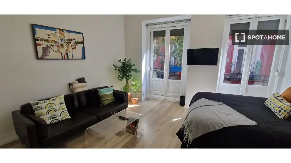 Zimmer in Embajadores - Lavapiés