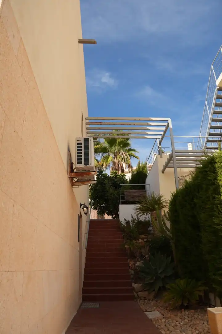 Casa o chalet de alquiler en El Campello con Aire acondicionado, Calefacción y Terraza