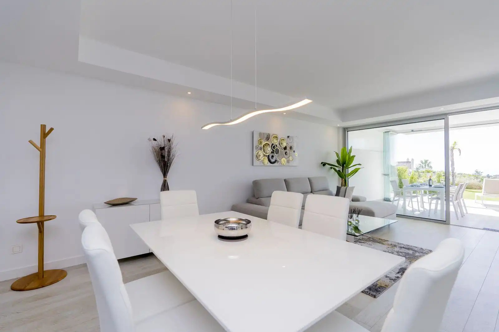 Esszimmer von Wohnungen zum Verkauf in Estepona mit Abstellraum, Möbliert und Gemeinschaftspool
