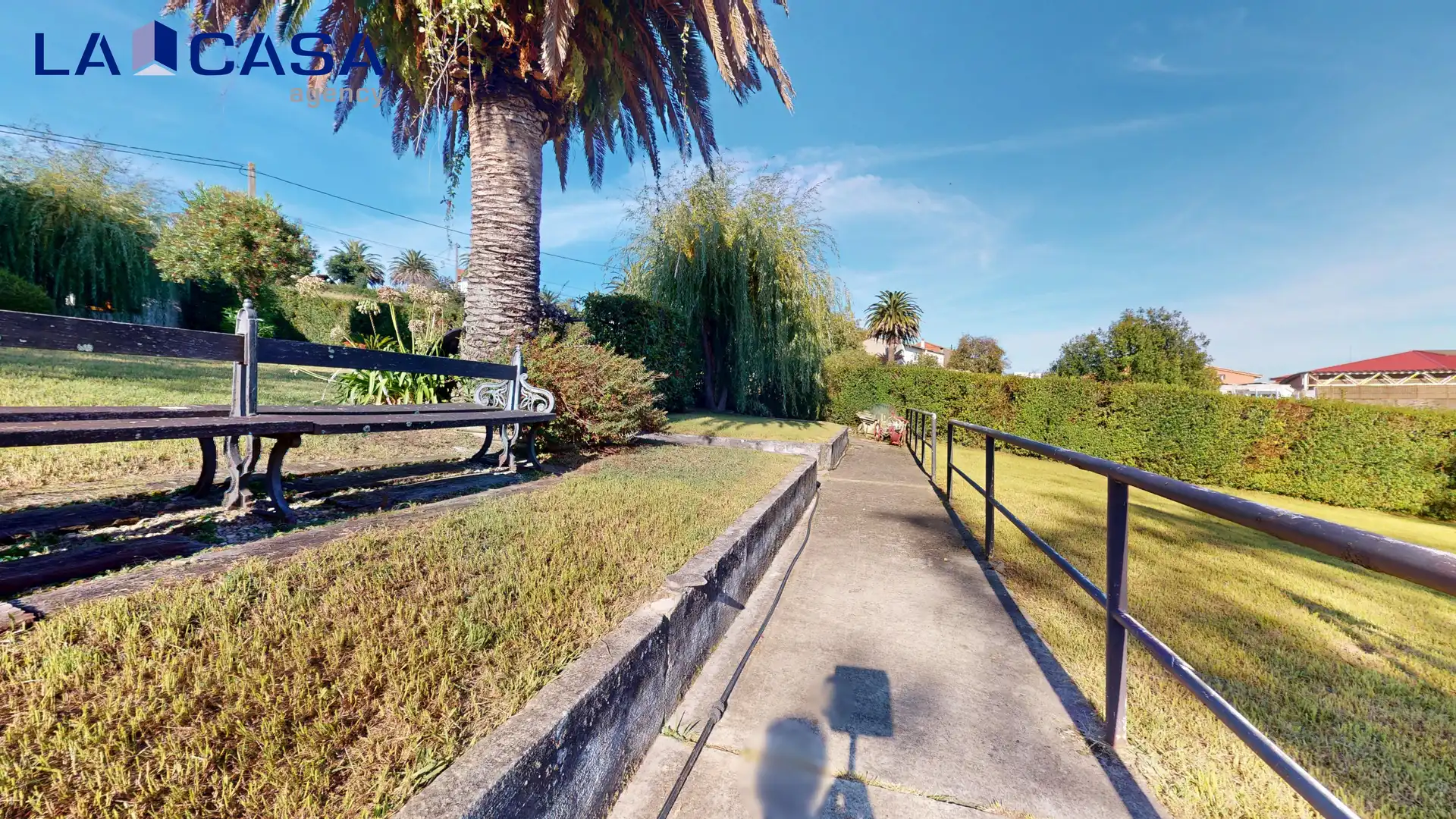 Vista exterior de Casa o xalet en venda en Bermeo amb Terrassa