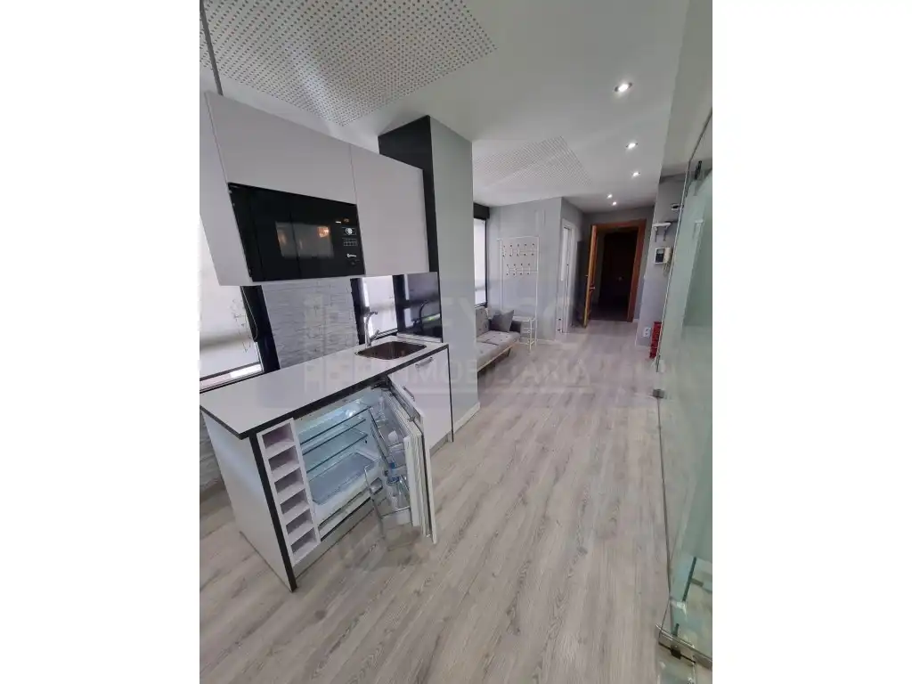 Office space with lift for sale in Edificios Lirios (Los), imagen 14