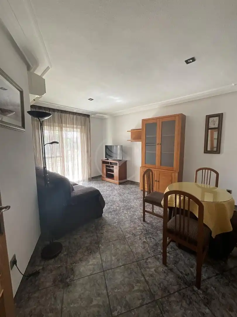Living room of Flat for sale in Linares  with Air Conditioner and Furnished