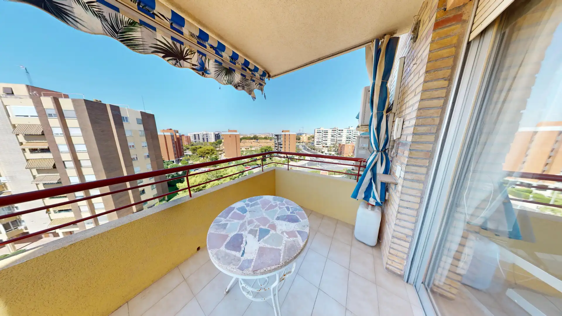Terraza de Piso en venta en Alicante / Alacant con Aire acondicionado, Terraza y Amueblado