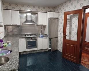 Kitchen of Flat to rent in Ourense Capital 