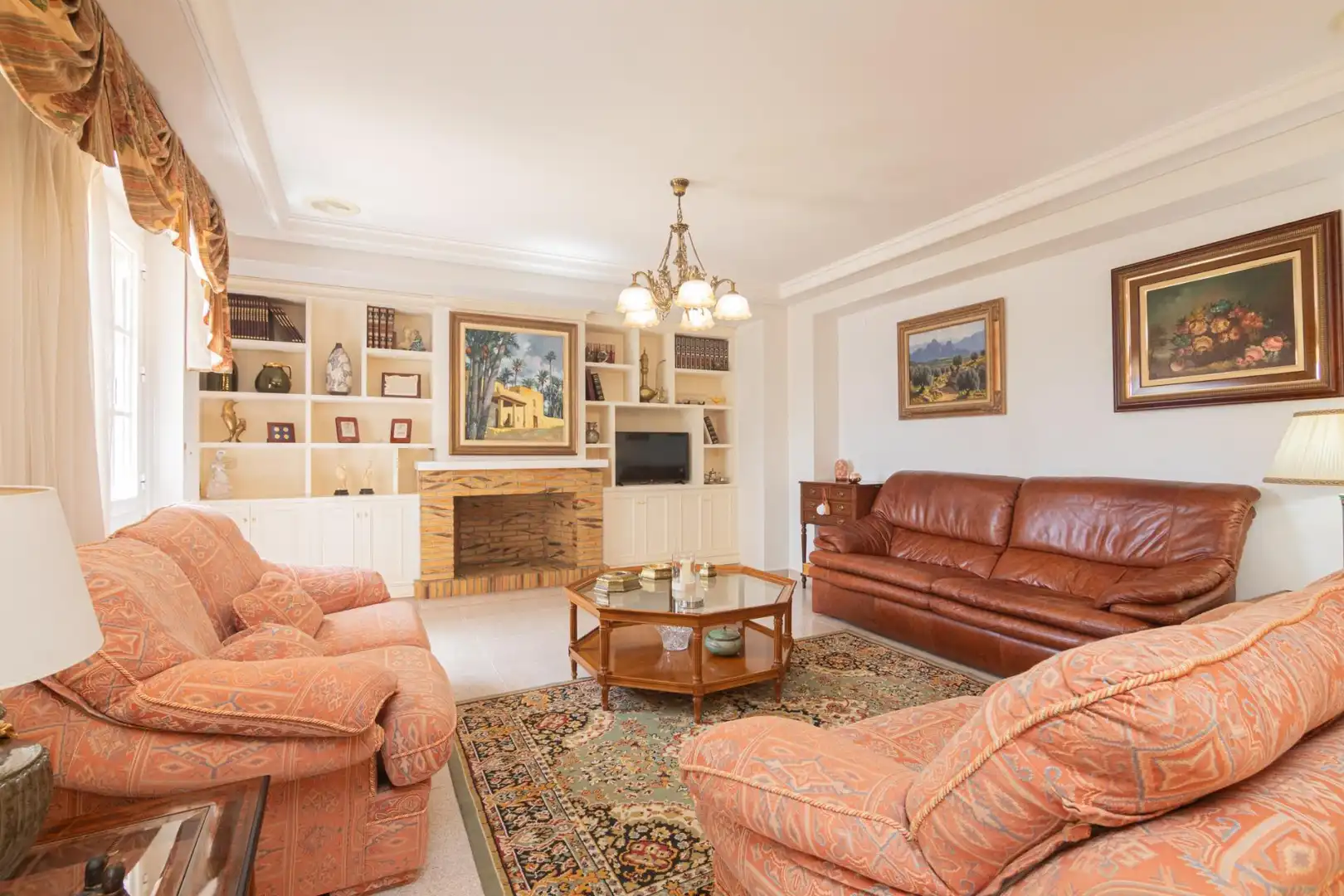 Sala de estar de Casa o chalet en venta en Elche / Elx con Jardín privado, Terraza y Piscina
