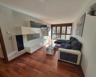 Living room of Flat to rent in Santa María de Cayón  with Heating, Parquet flooring and Storage room