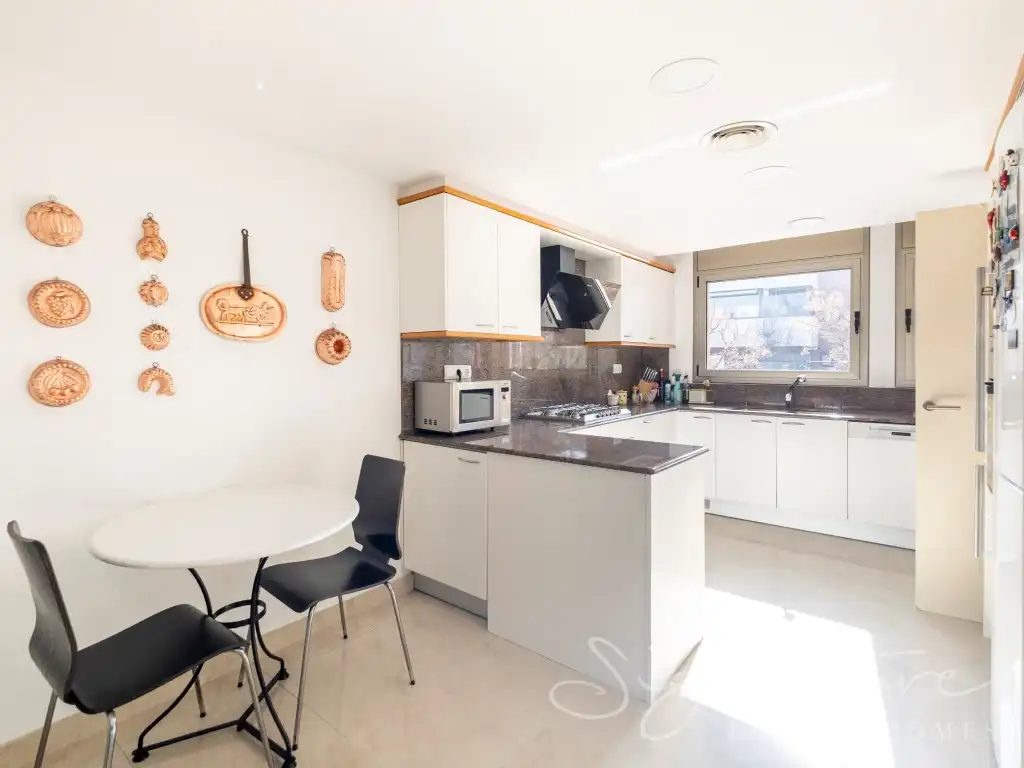 Kitchen of Attic for sale in Sant Cugat del Vallès  with Air Conditioner, Terrace and Swimming Pool