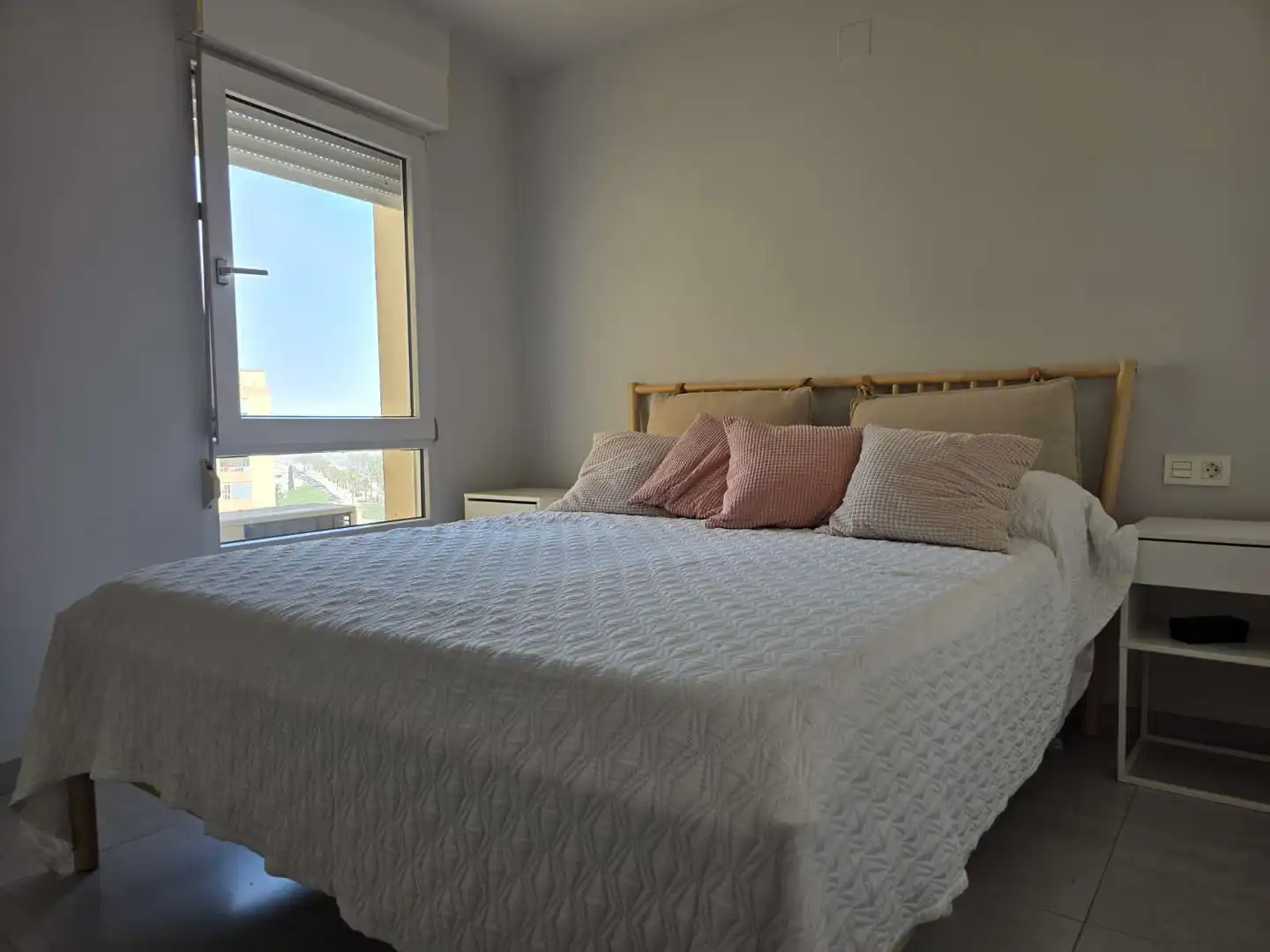 Dormitori de Apartament en venda en Torrox amb Aire condicionat, Calefacció i Piscina
