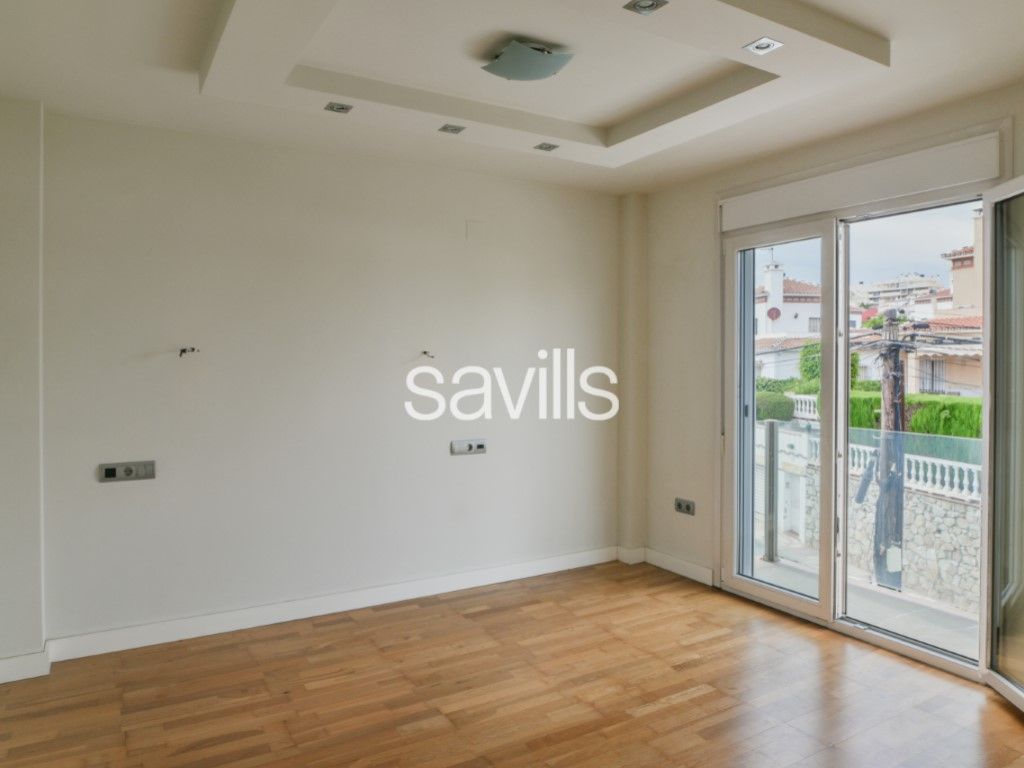 Dormitori de Casa o xalet en venda en Rincón de la Victoria