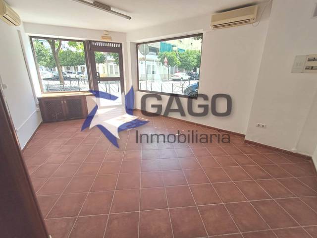 Local comercial en Alquiler en Ciudad Jardín - Zoco