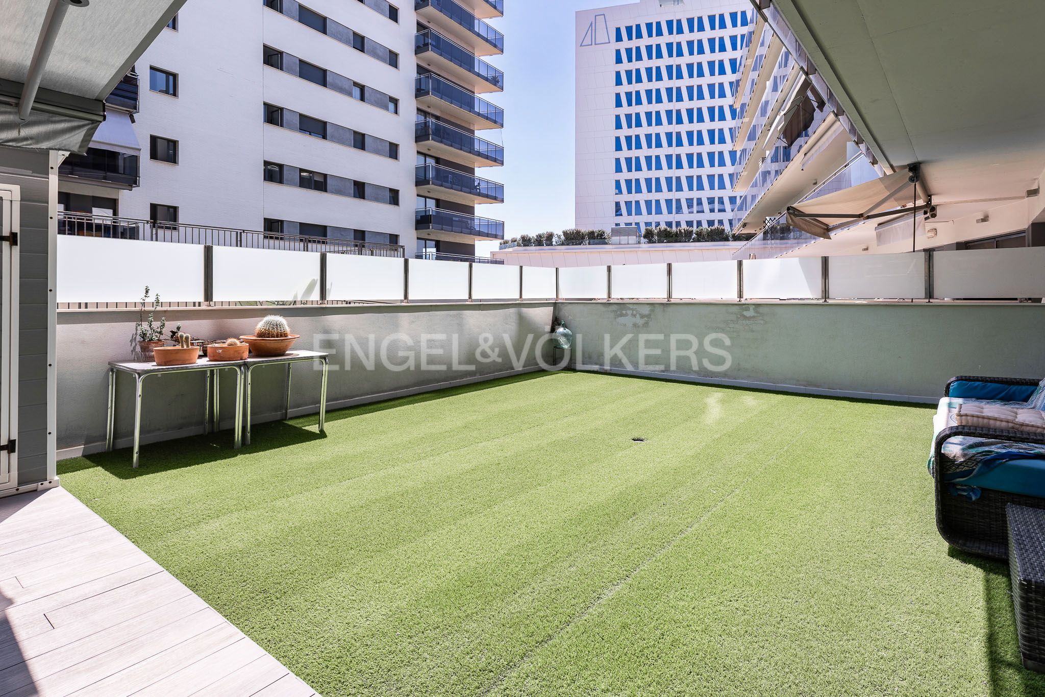 Terrace of Apartment for sale in Badalona  with Air Conditioner, Heating and Parquet flooring