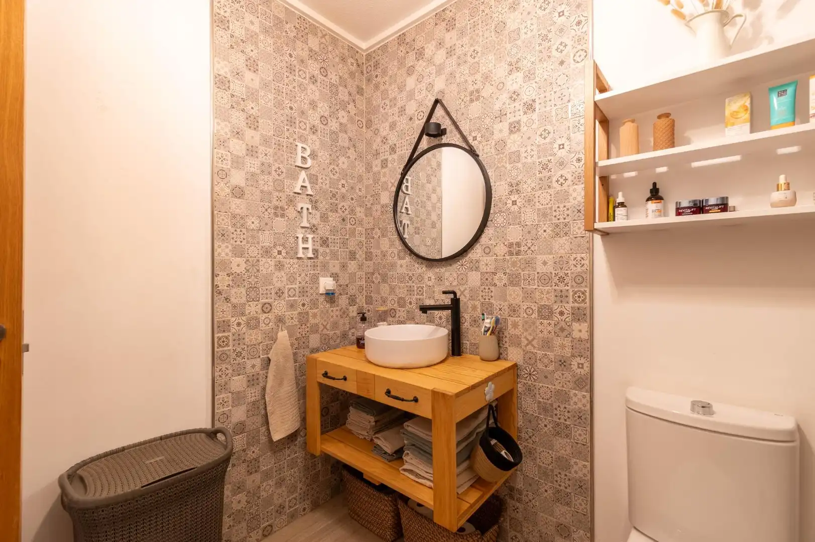 Baño de Piso en venta en Rafal con Aire acondicionado, Terraza y Piscina comunitaria