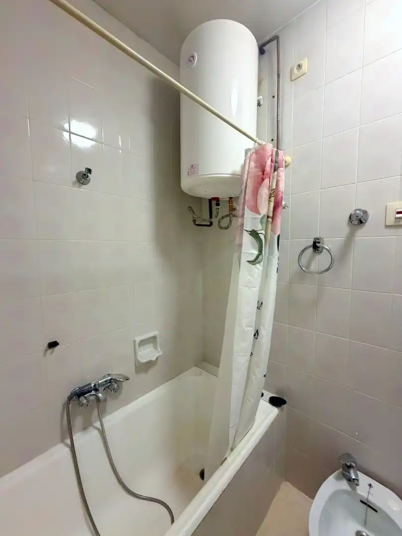 Baño de Ático en venta en L'Hospitalet de Llobregat