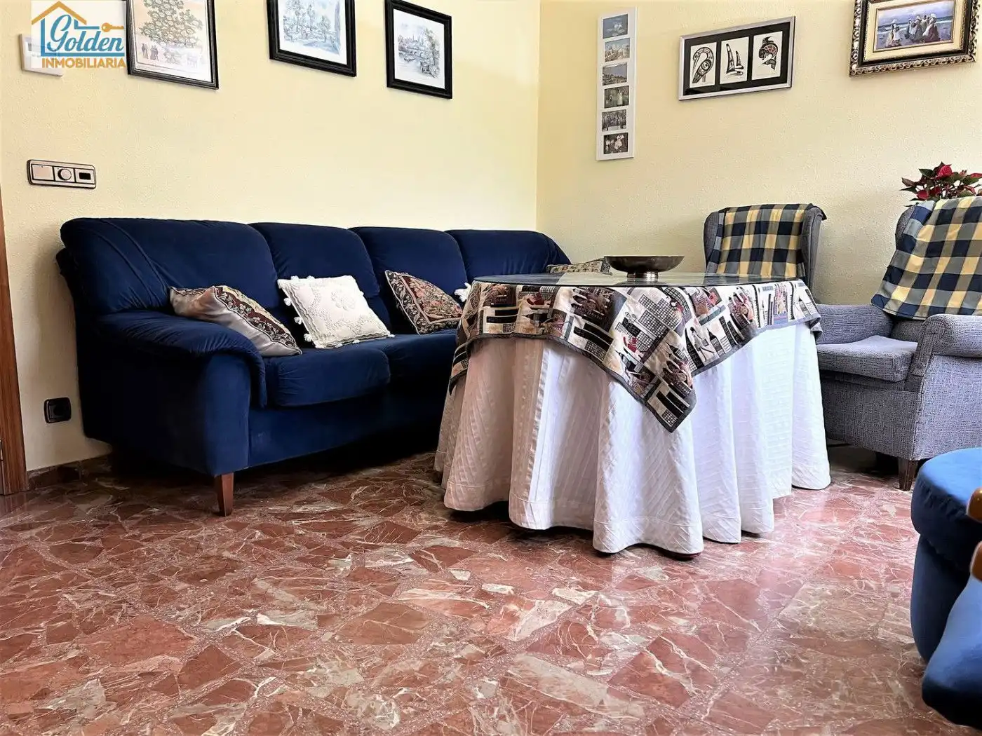 Sala d'estar de Casa o xalet en venda en Don Benito amb Aire condicionat, Jardí privat i Terrassa