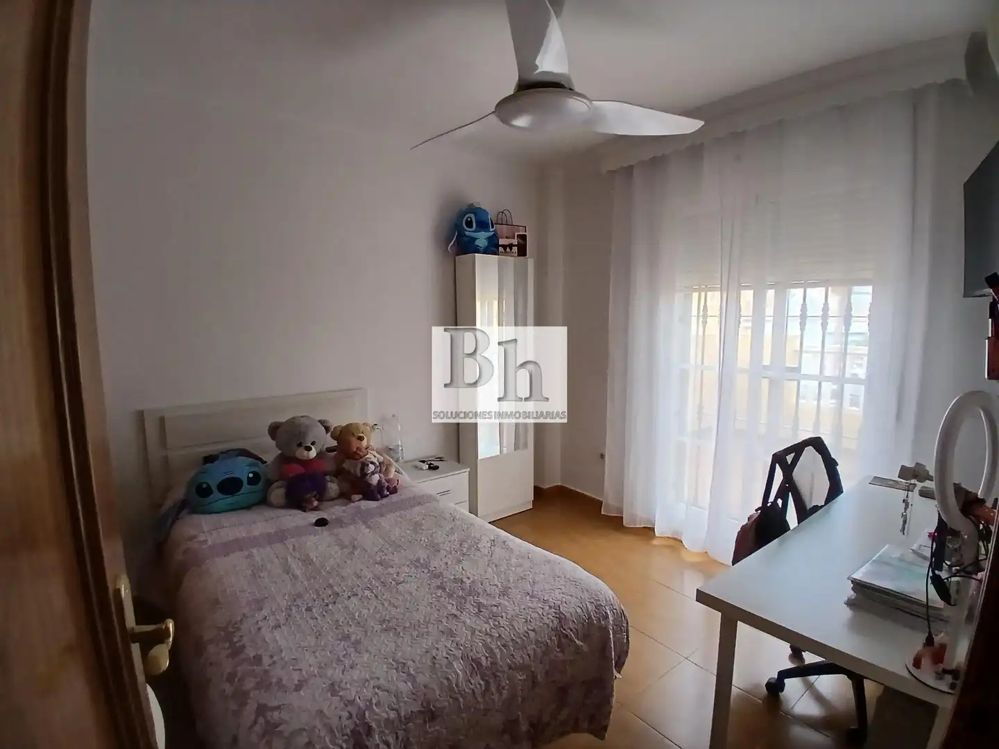 Bedroom of Houses for sale in Málaga  with Air Conditioner, Terrace and Balcony