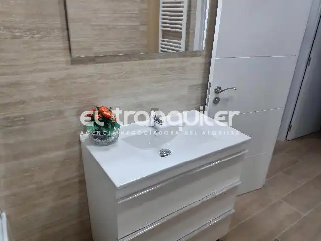 Flat for rent in Madrid, Madrid