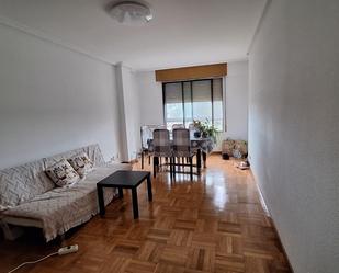 Living room of Apartment to rent in Burgos Capital  with Parquet flooring