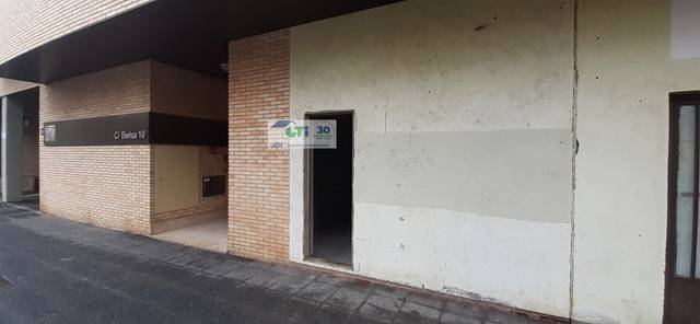 Local comercial en Venta en CALLE BIELSA en Arrabal